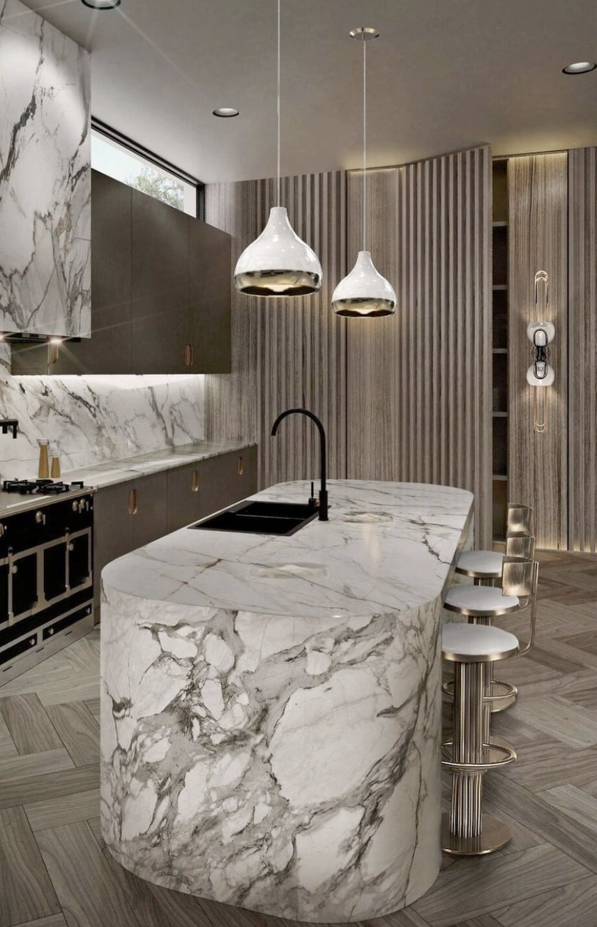 A KITCHEN WITH A MID-CENTURY TOUCH